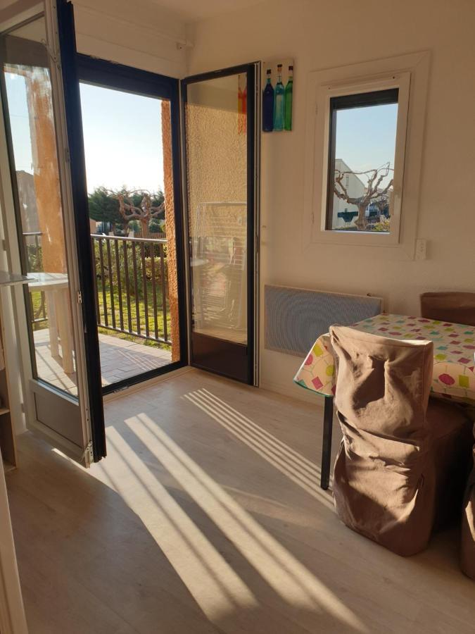 T2 Vue Mer Avec Parking Prive Saint-Pierre-la-Mer  ภายนอก รูปภาพ